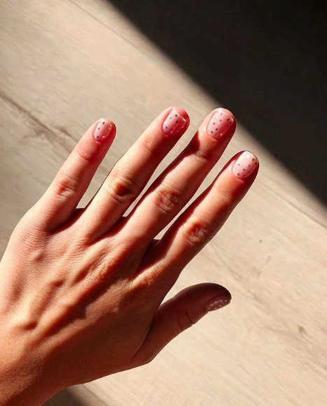 44 ідеї для манікюру на останній дзвінок