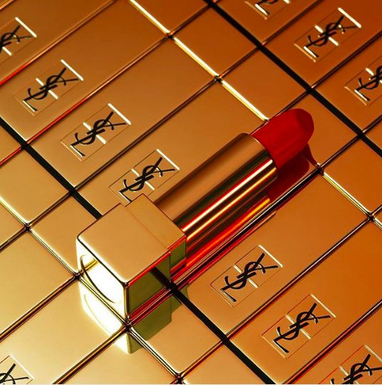 Історія бренду Yves Saint Laurent Beauté
