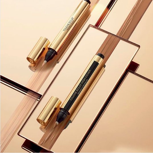 Історія бренду Yves Saint Laurent Beauté