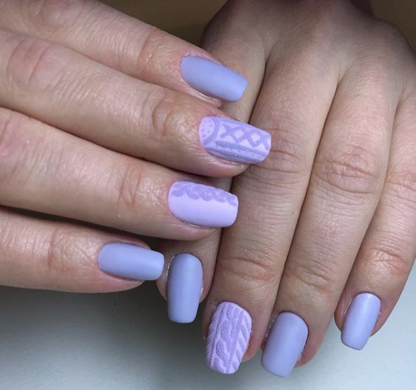 Ліловий манікюр: 25 ідей