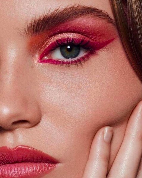 Макіяж на 8 березня: ідеї, фото та поради
