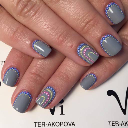 Малюнки на нігтях дотсом: інструкція для початківців