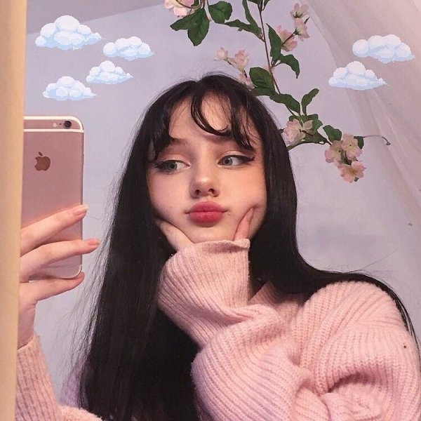 Стиль soft girl: макіяж, манікюр, зачіски