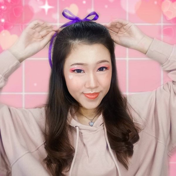 Стиль soft girl: макіяж, манікюр, зачіски