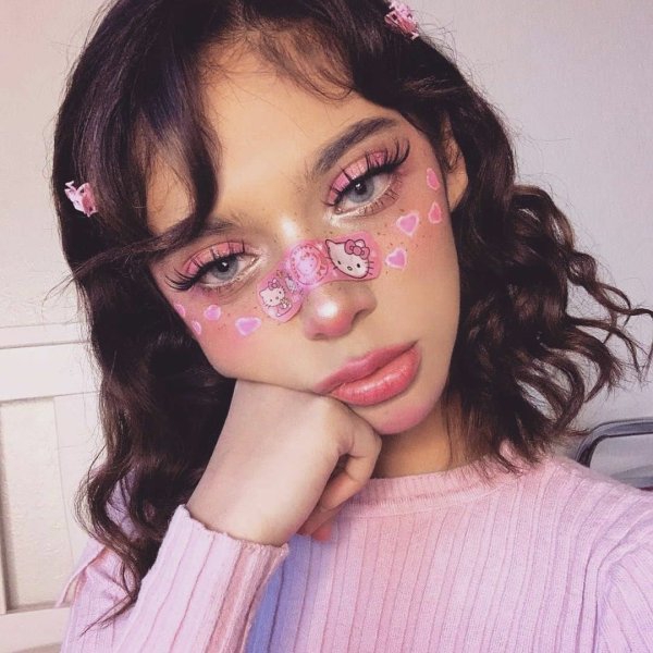 Стиль soft girl: макіяж, манікюр, зачіски