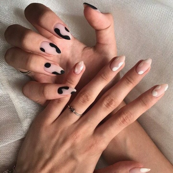 Стиль soft girl: макіяж, манікюр, зачіски