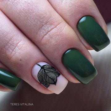 Зелений манікюр 2022-2023: модні тенденції, фото